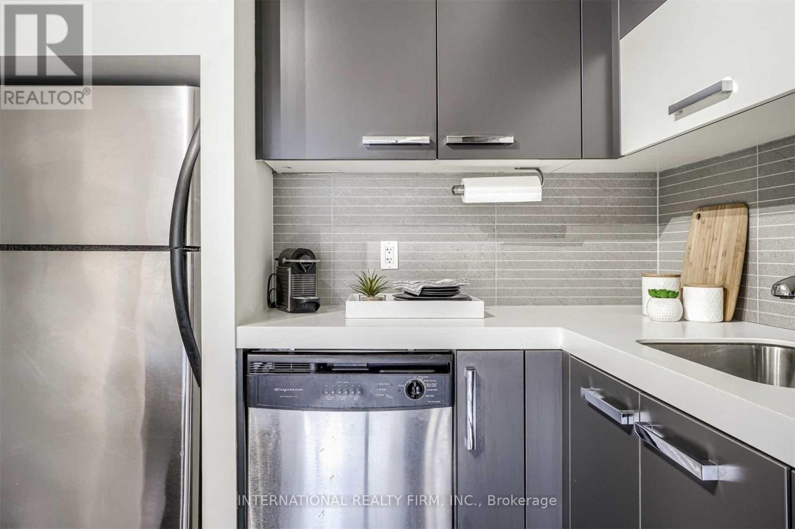 402 - 55 Stewart Street, Toronto, Ontario  M5V 2V1 - Photo 14 - C12744820