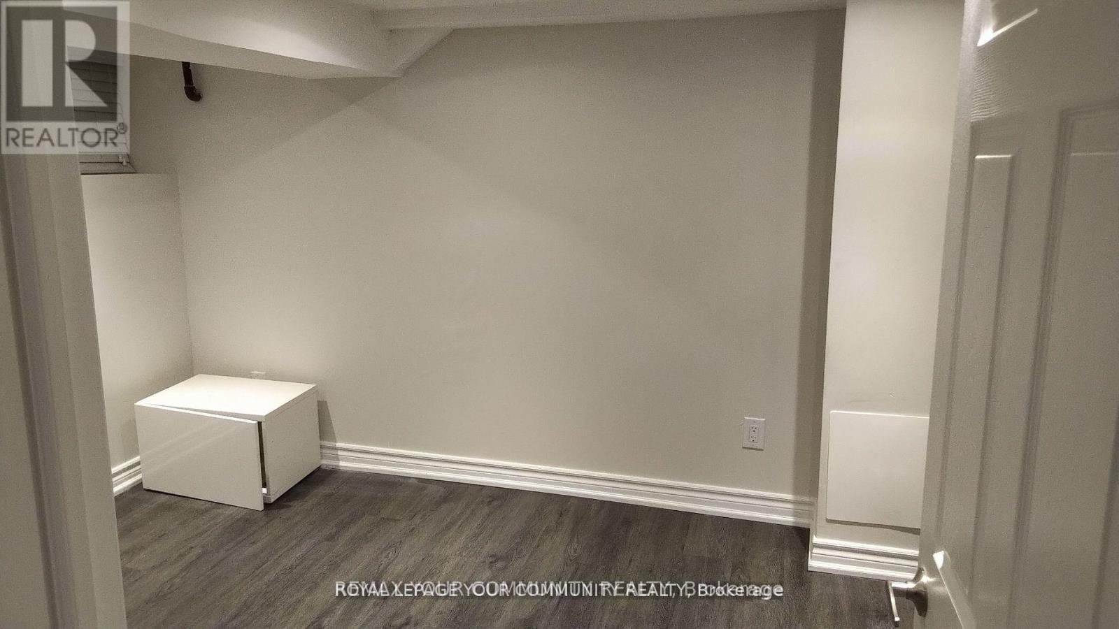 Bsmt - 761 Markham Street, Toronto, Ontario  M6G 2M4 - Photo 14 - C12744824