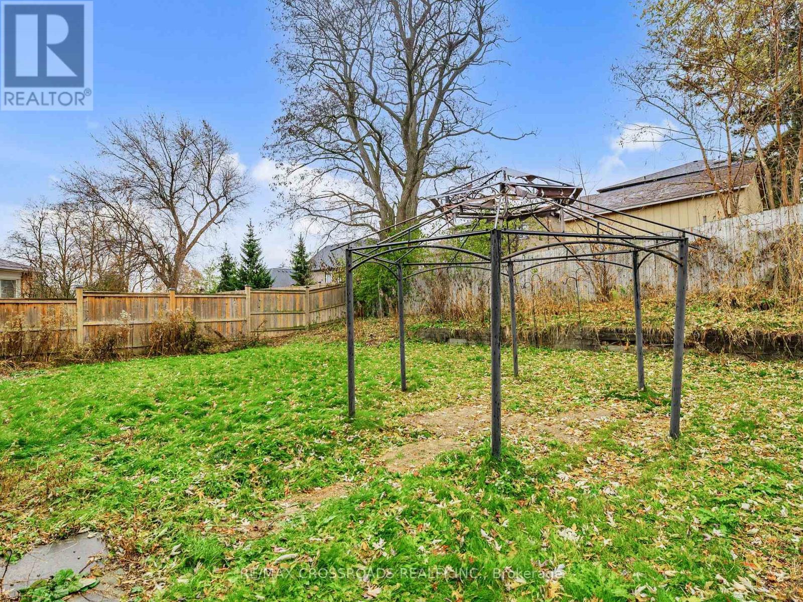 500 Lightfoot Place, Pickering, Ontario  L1V 5Z5 - Photo 38 - E12744768