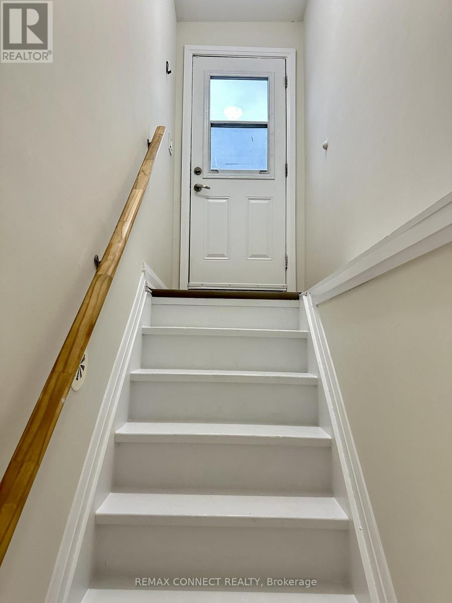 596 Eastern Avenue, Toronto, Ontario  M4M 0B9 - Photo 11 - E12744794