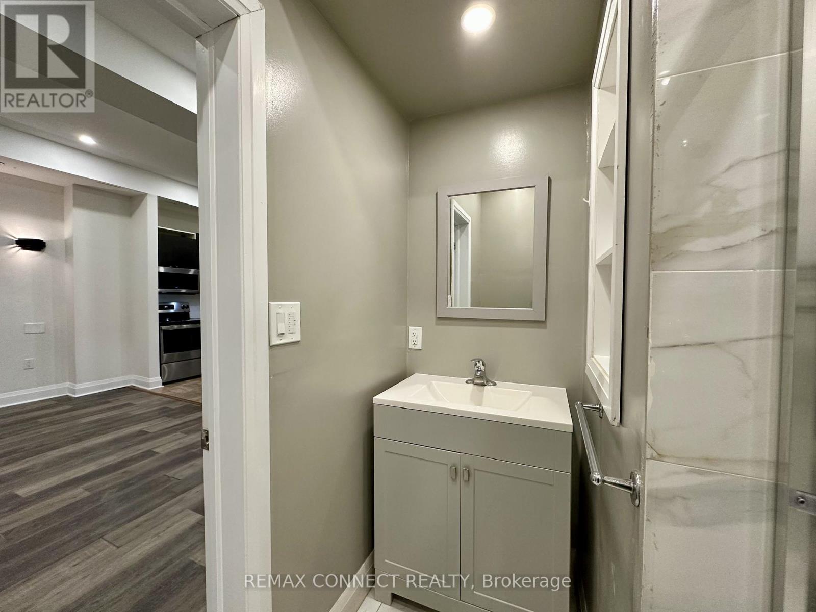 596 Eastern Avenue, Toronto, Ontario  M4M 0B9 - Photo 8 - E12744794