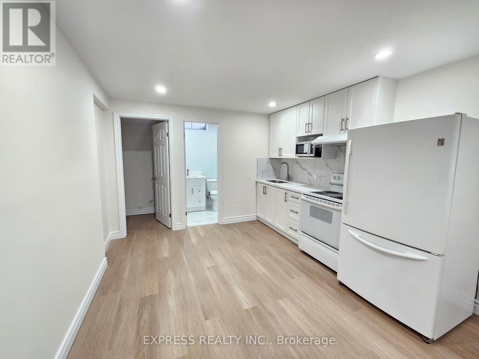 Basement Unit A - 7 Calthorpe Avenue, Toronto, Ontario  M1C 3S3 - Photo 4 - E12744818