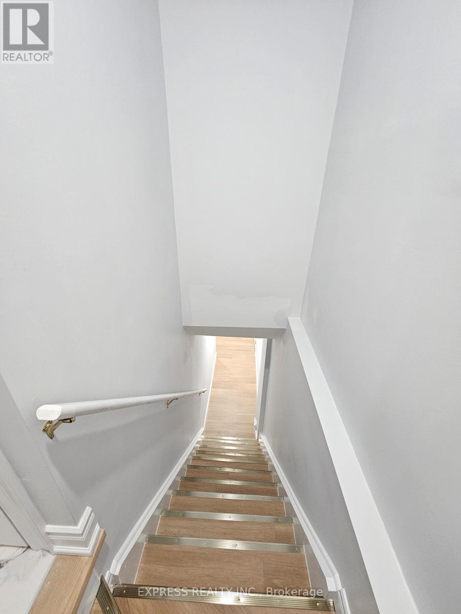 Basement Unit B - 7 Calthorpe Avenue, Toronto, Ontario  M1C 3S3 - Photo 12 - E12744822