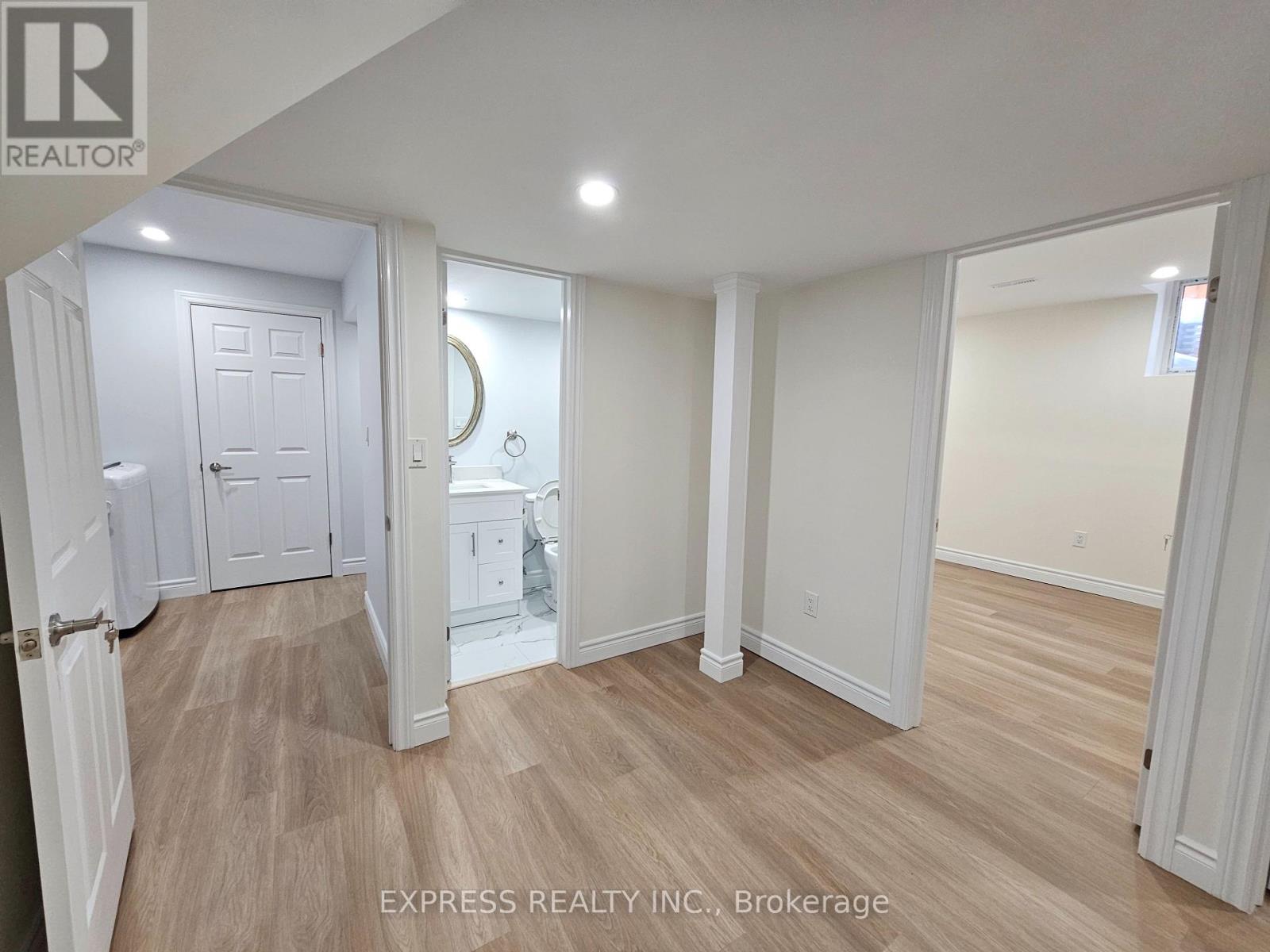 Basement Unit B - 7 Calthorpe Avenue, Toronto, Ontario  M1C 3S3 - Photo 2 - E12744822