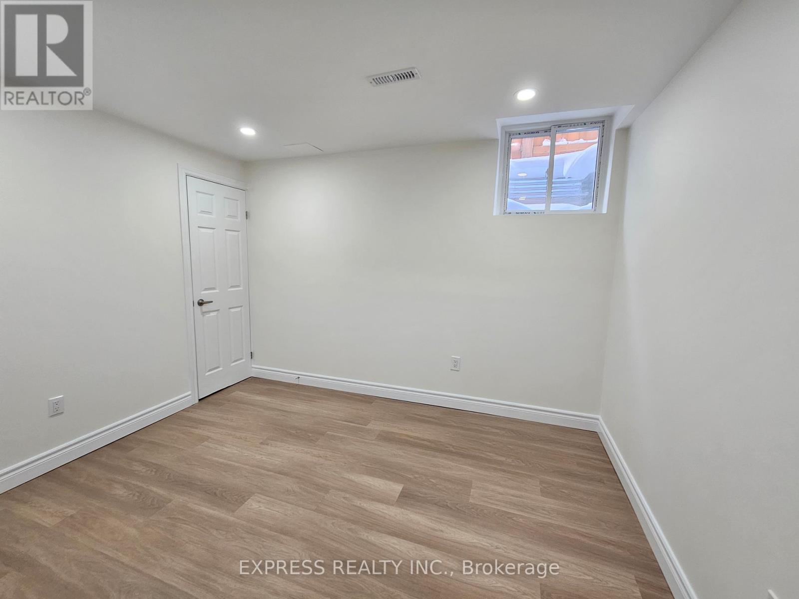 Basement Unit B - 7 Calthorpe Avenue, Toronto, Ontario  M1C 3S3 - Photo 9 - E12744822