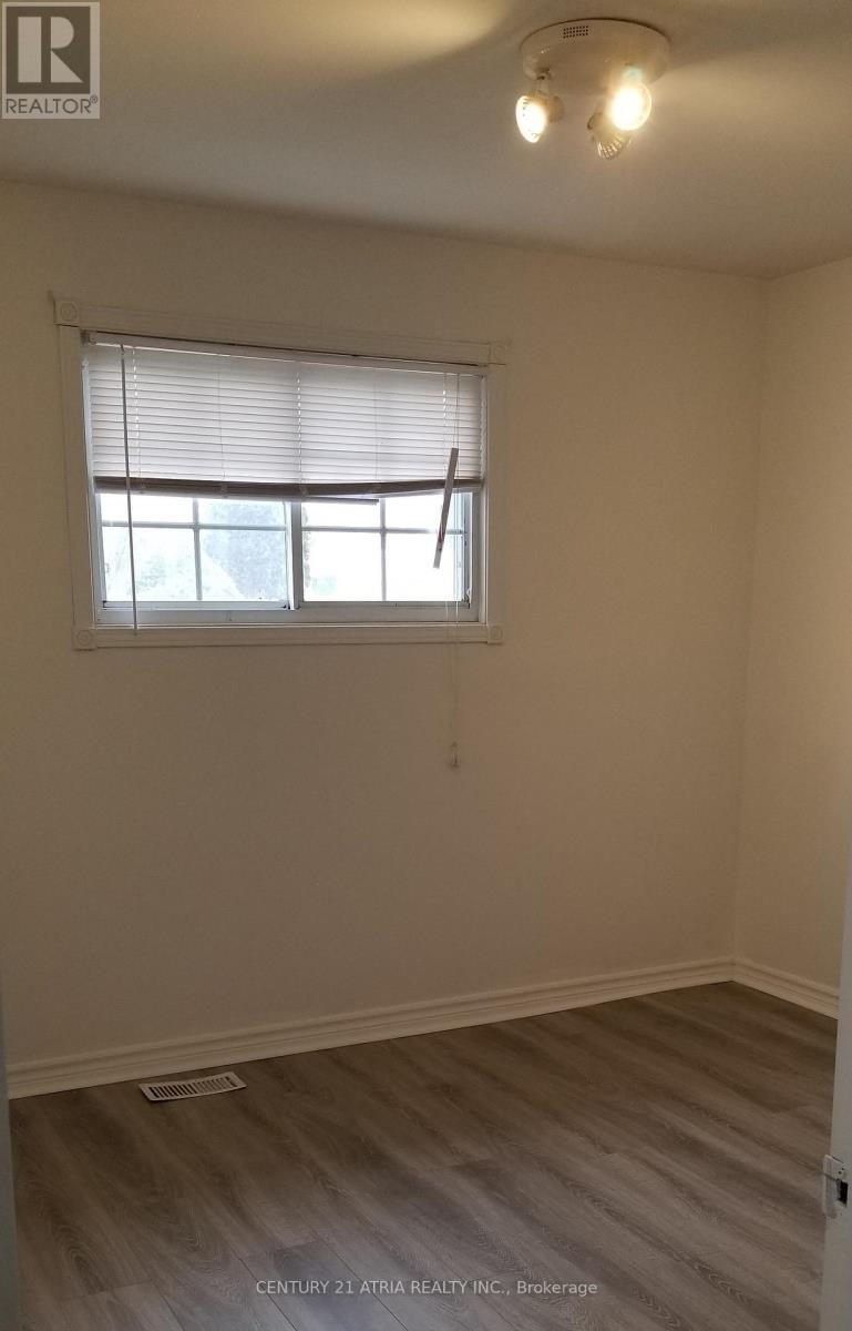 299 Old Homestead Road, Georgina, Ontario  L4P 1E6 - Photo 10 - N12744808