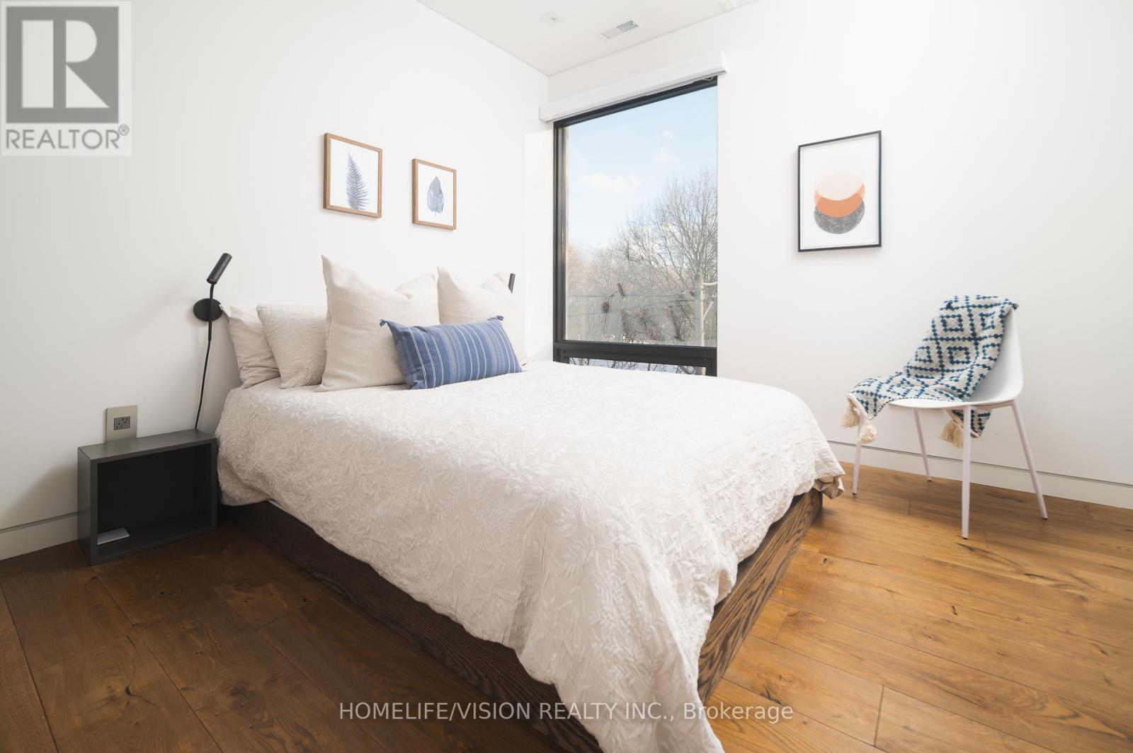 4 Astley Avenue, Toronto, Ontario  M4W 3B4 - Photo 20 - C12744064