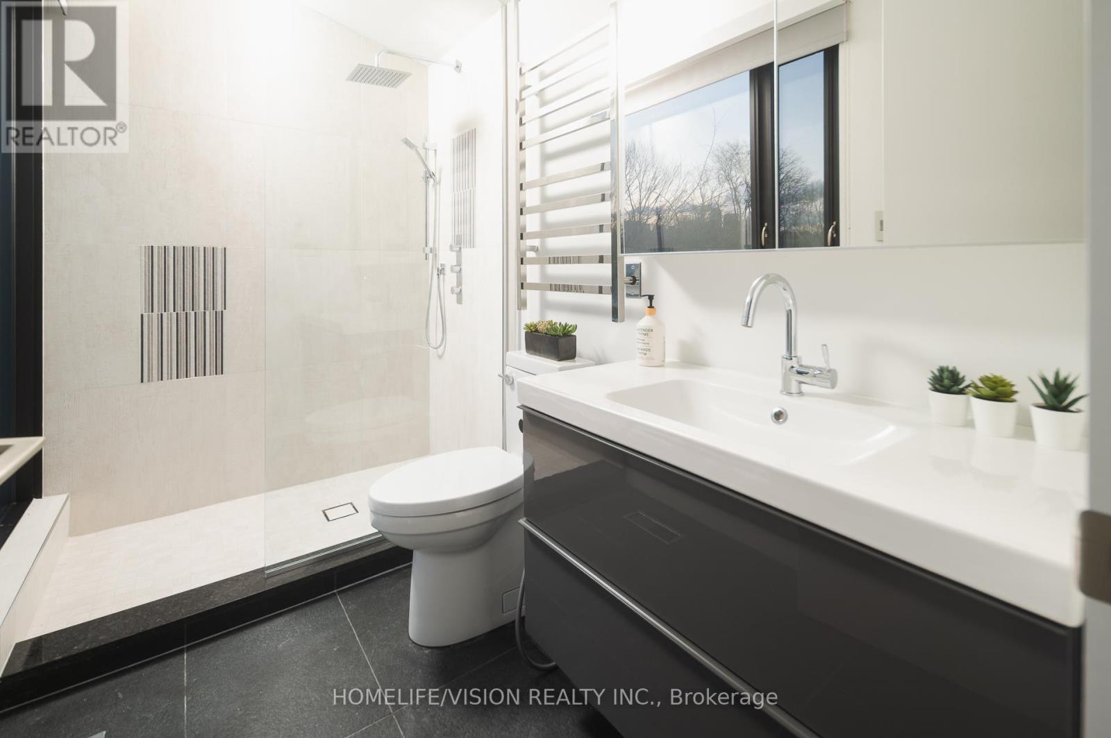 4 Astley Avenue, Toronto, Ontario  M4W 3B4 - Photo 26 - C12744064