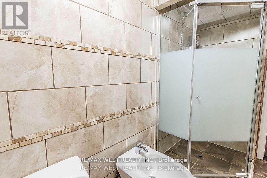 Unknown Address, ,    - Photo 24 - W12744740