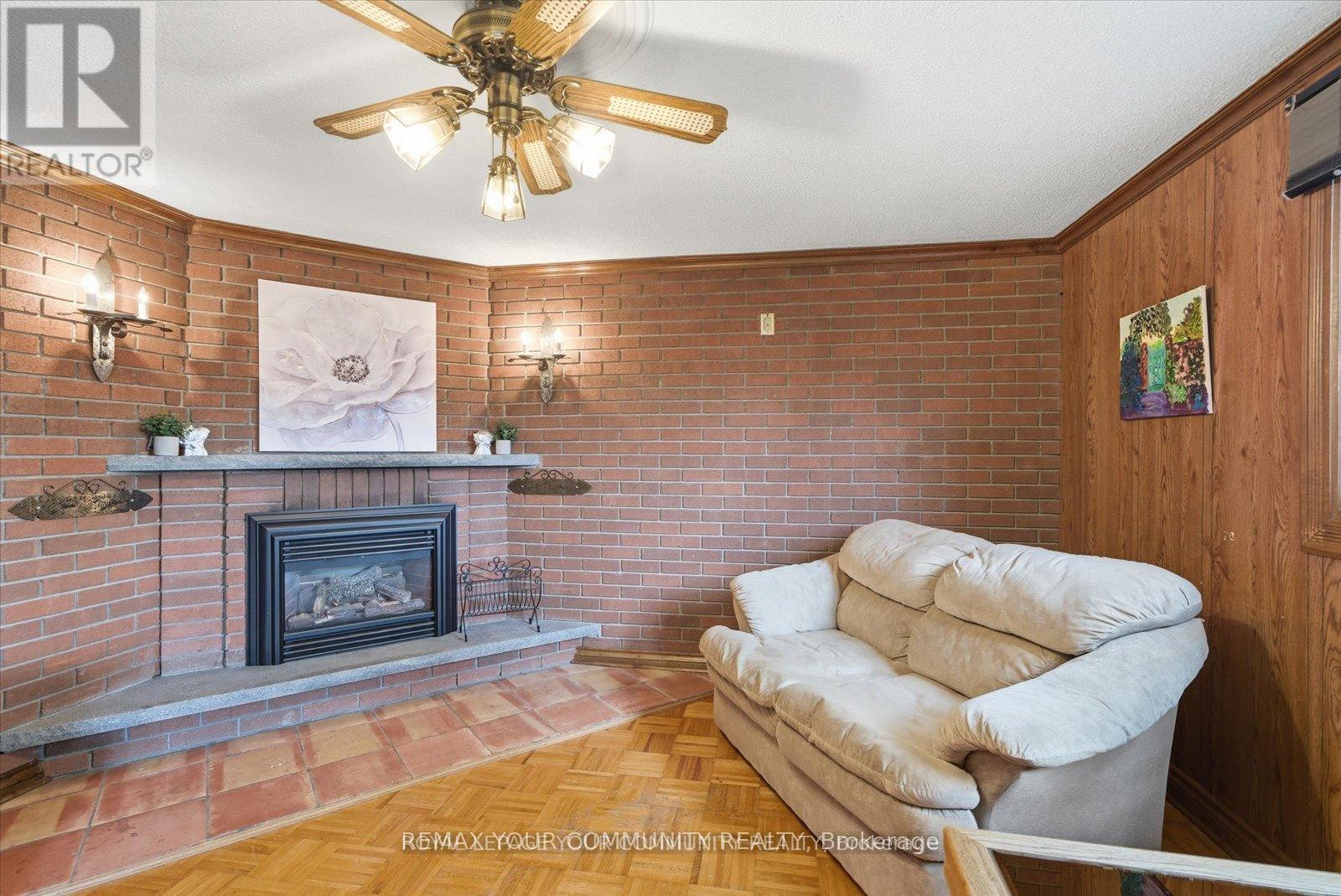 35 Sunvale Drive, Toronto, Ontario  M9R 1Z4 - Photo 28 - W12744742