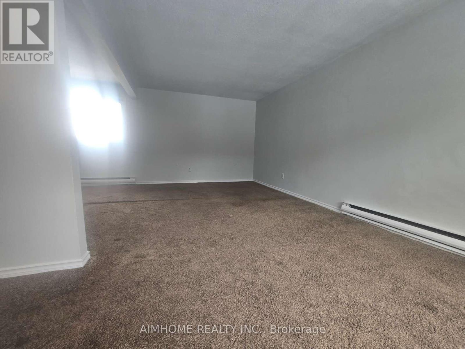 5 - 348 Guelph Line, Burlington, Ontario  L7R 3L4 - Photo 4 - W12744766