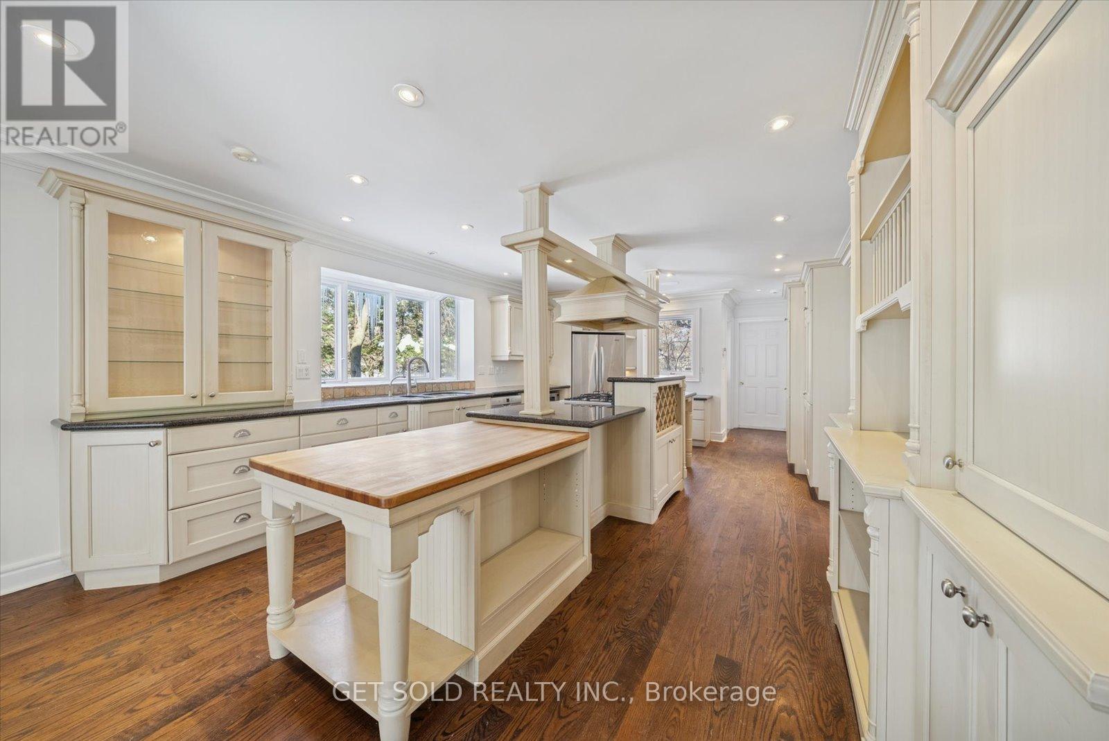 1701 Birchwood Drive, Mississauga, Ontario  L5J 1T7 - Photo 17 - W12744776