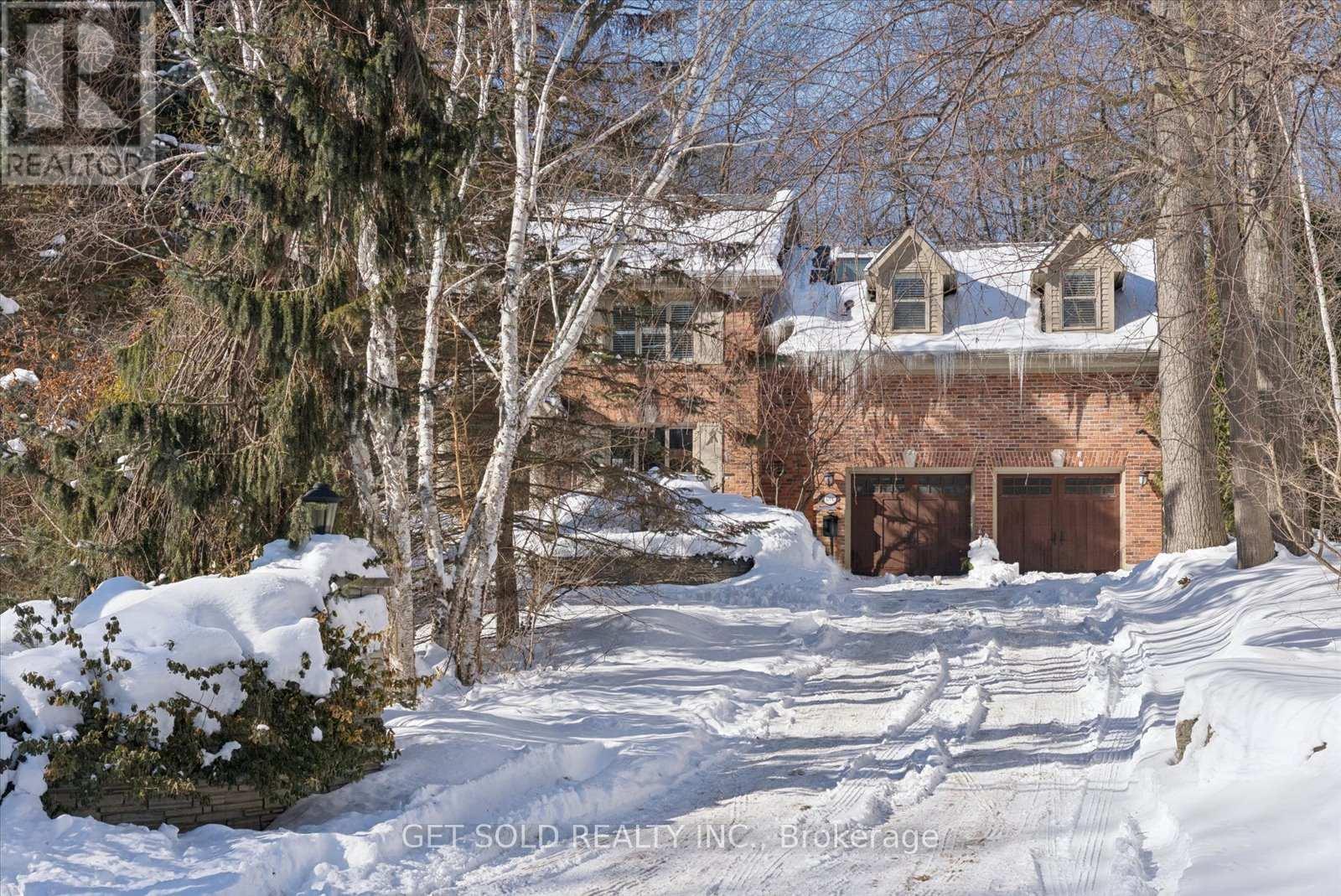 1701 Birchwood Drive, Mississauga, Ontario  L5J 1T7 - Photo 2 - W12744776