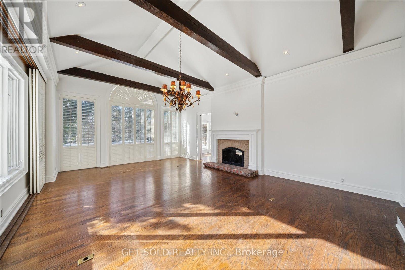 1701 Birchwood Drive, Mississauga, Ontario  L5J 1T7 - Photo 8 - W12744776