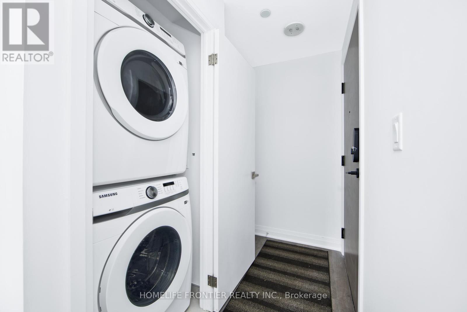 1005 - 4015 The Exchange Street, Mississauga, Ontario  L5B 0N9 - Photo 15 - W12744812