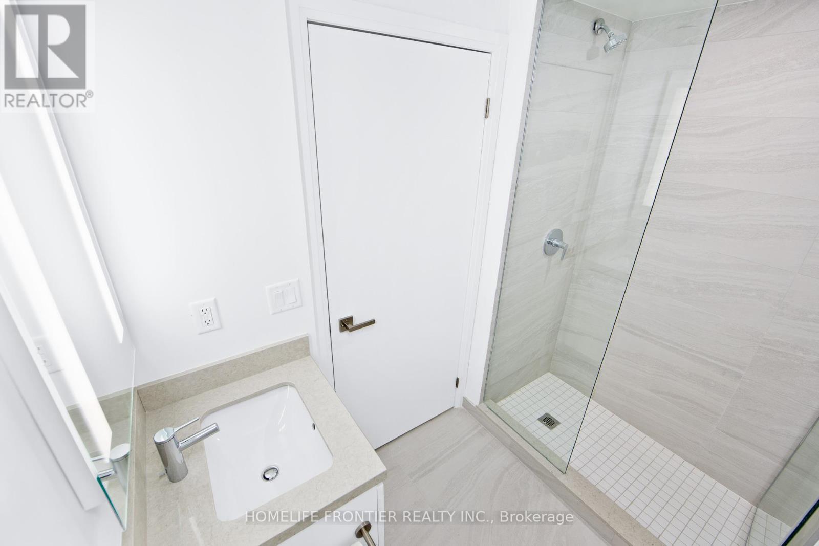 1005 - 4015 The Exchange Street, Mississauga, Ontario  L5B 0N9 - Photo 16 - W12744812