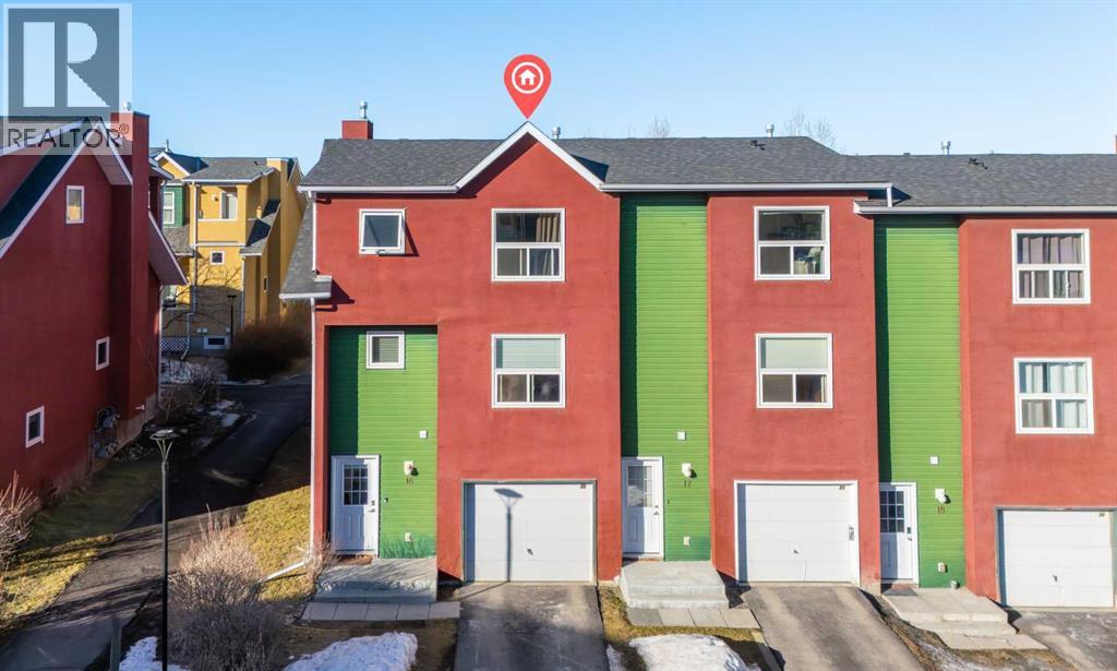 16, 7 Westland Road, Okotoks, Alberta