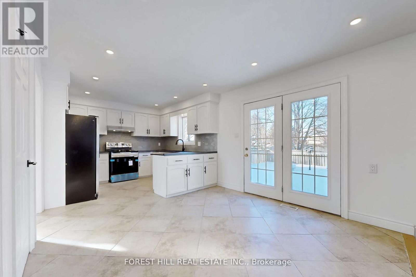 683 Willow Road, Guelph, Ontario  N1H 8K2 - Photo 10 - X12744750