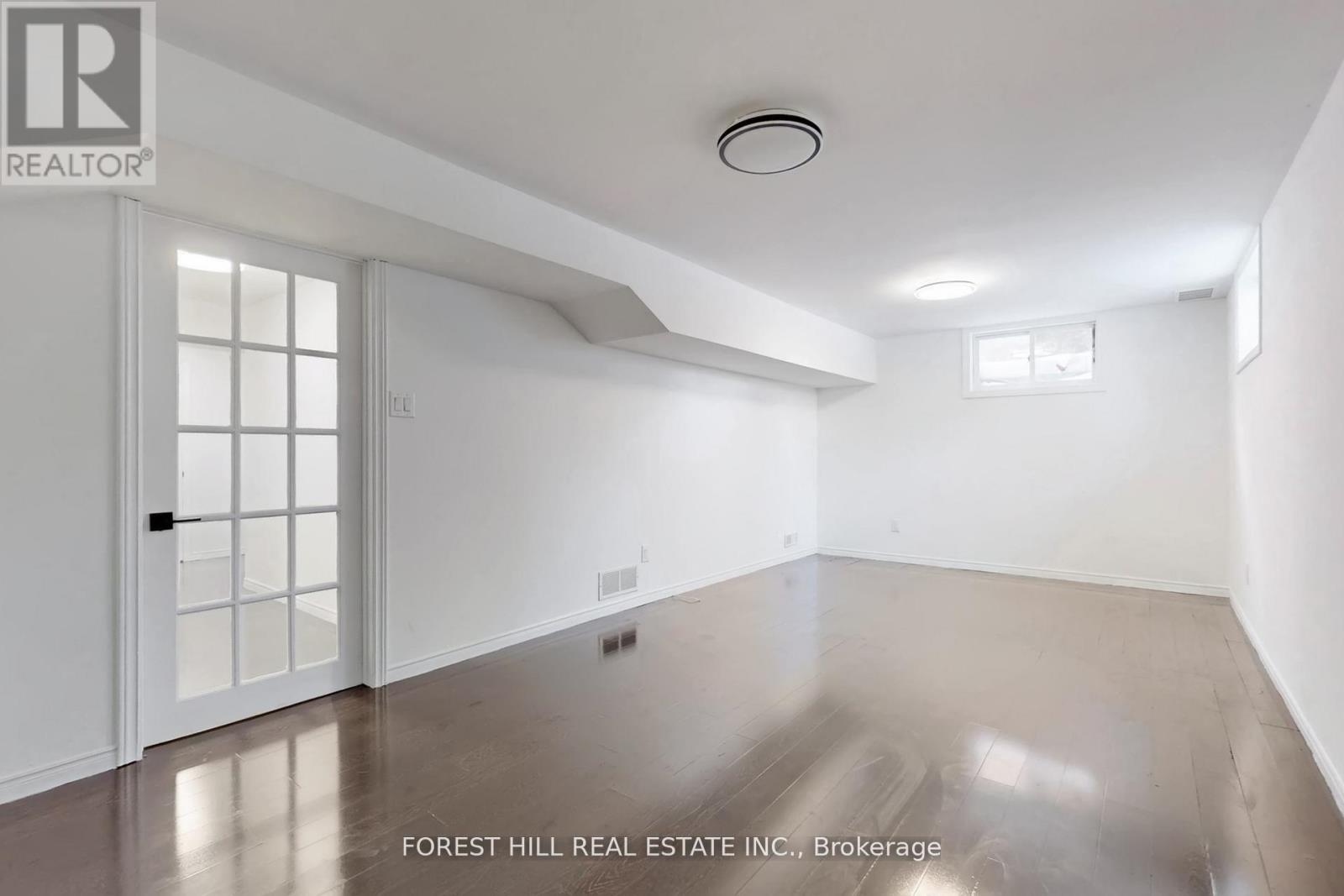 683 Willow Road, Guelph, Ontario  N1H 8K2 - Photo 36 - X12744750