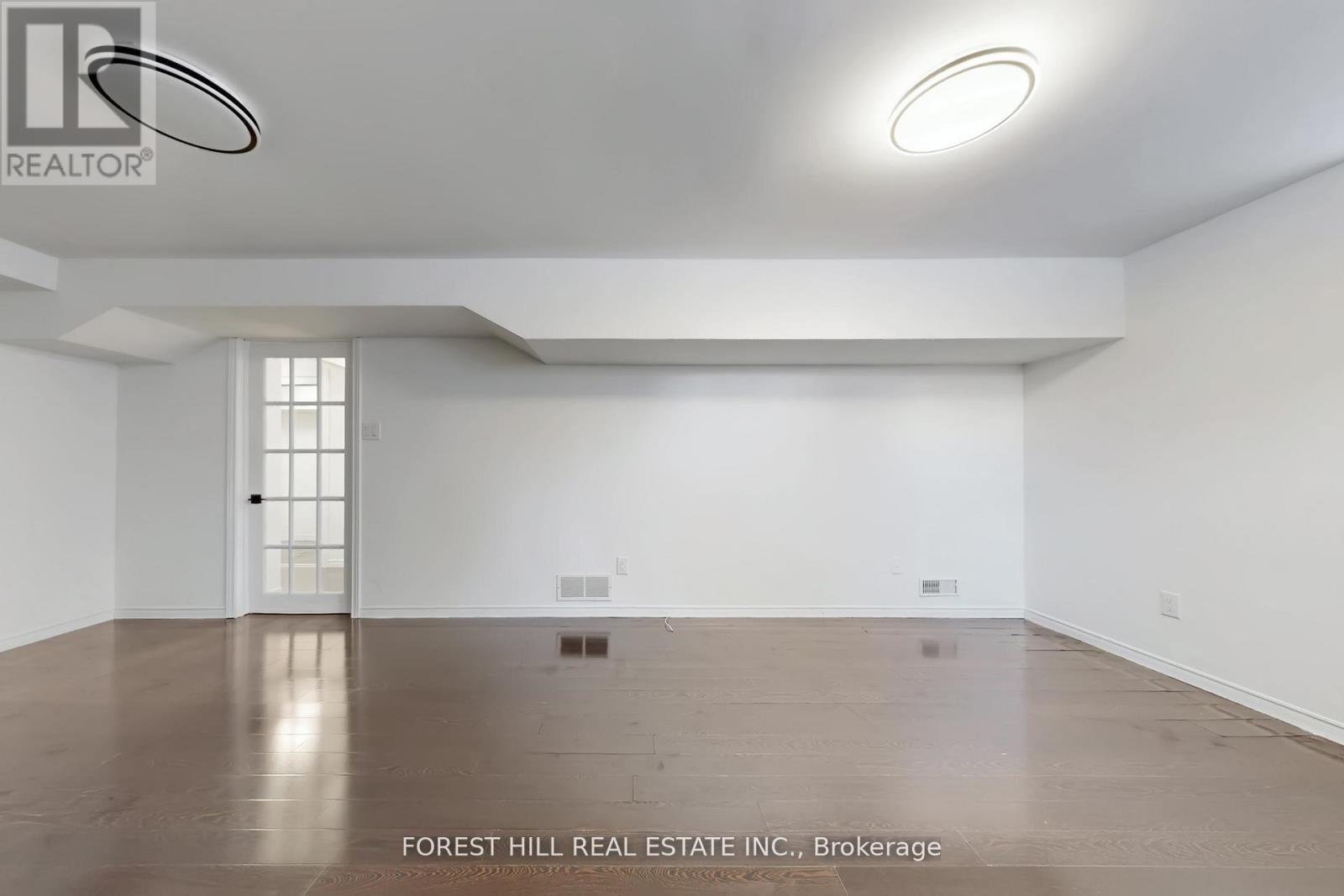 683 Willow Road, Guelph, Ontario  N1H 8K2 - Photo 37 - X12744750