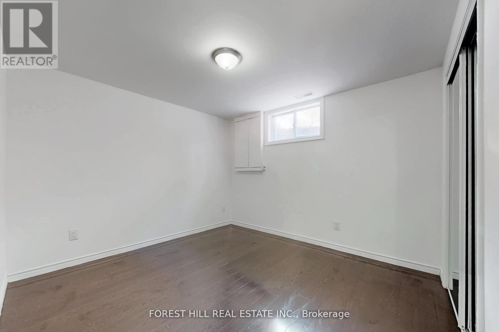 683 Willow Road, Guelph, Ontario  N1H 8K2 - Photo 41 - X12744750