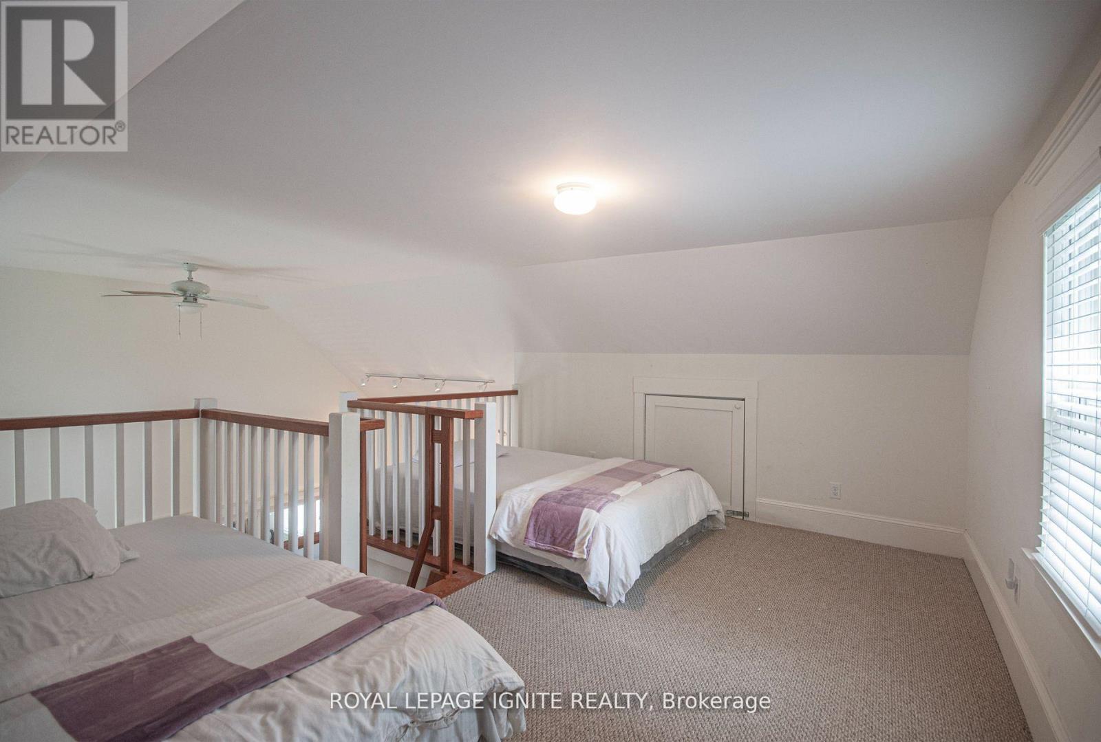 208 - 19 Summer Village Lane, Prince Edward County, Ontario  K0K 1P0 - Photo 26 - X12744814