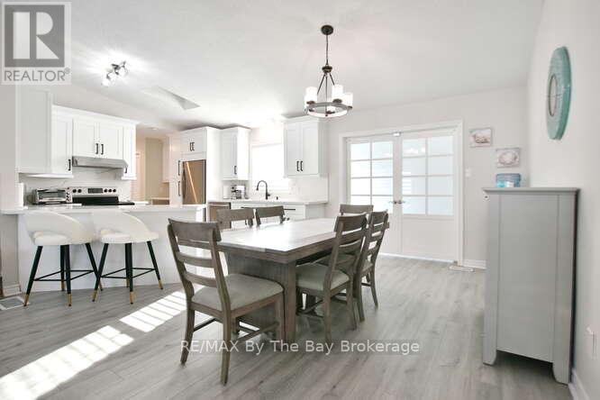 8 Azores Place, Wasaga Beach, Ontario  L9Z 1K9 - Photo 19 - S12744712