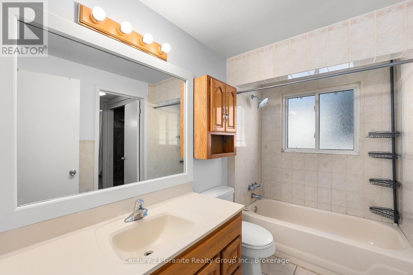 37 Mckay Street, Minden Hills, Ontario K0M 2K0 - Photo 22 - X12744840