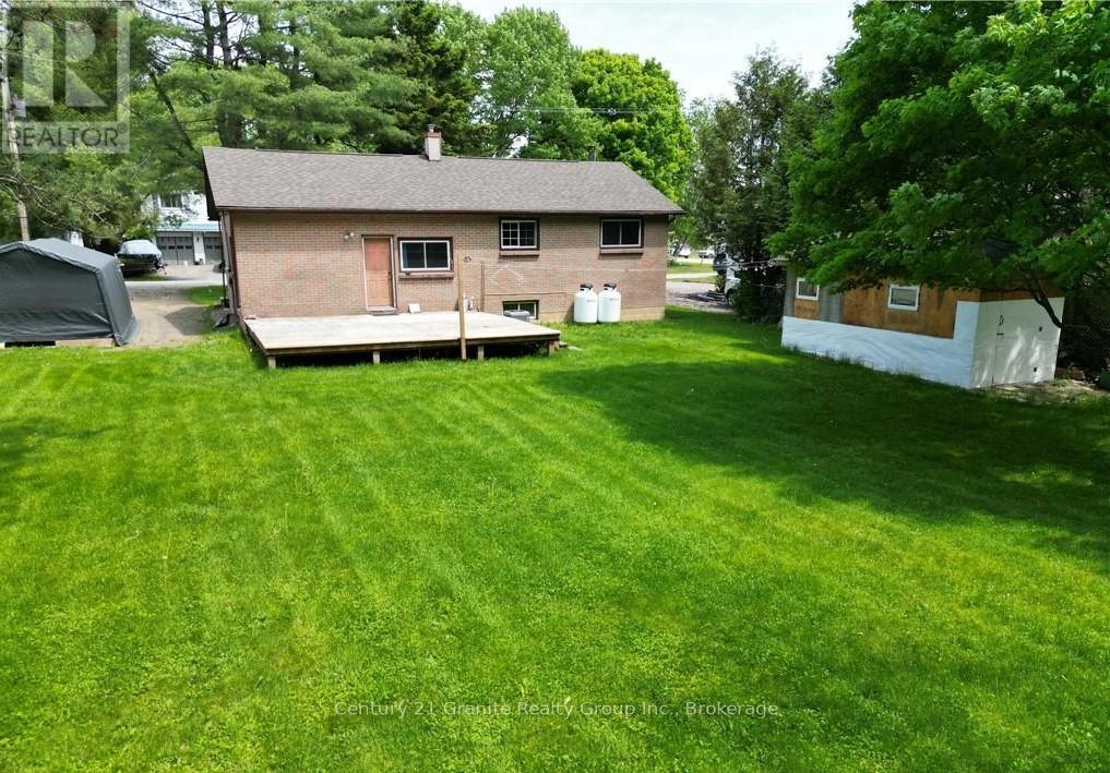 37 Mckay Street, Minden Hills, Ontario K0M 2K0 - Photo 31 - X12744840