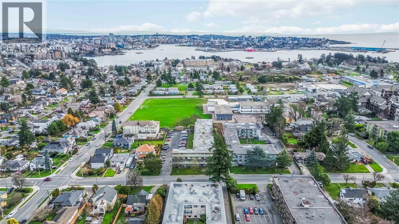 16 477 Lampson St, Esquimalt, British Columbia  V9A 5Z4 - Photo 25 - 1024383