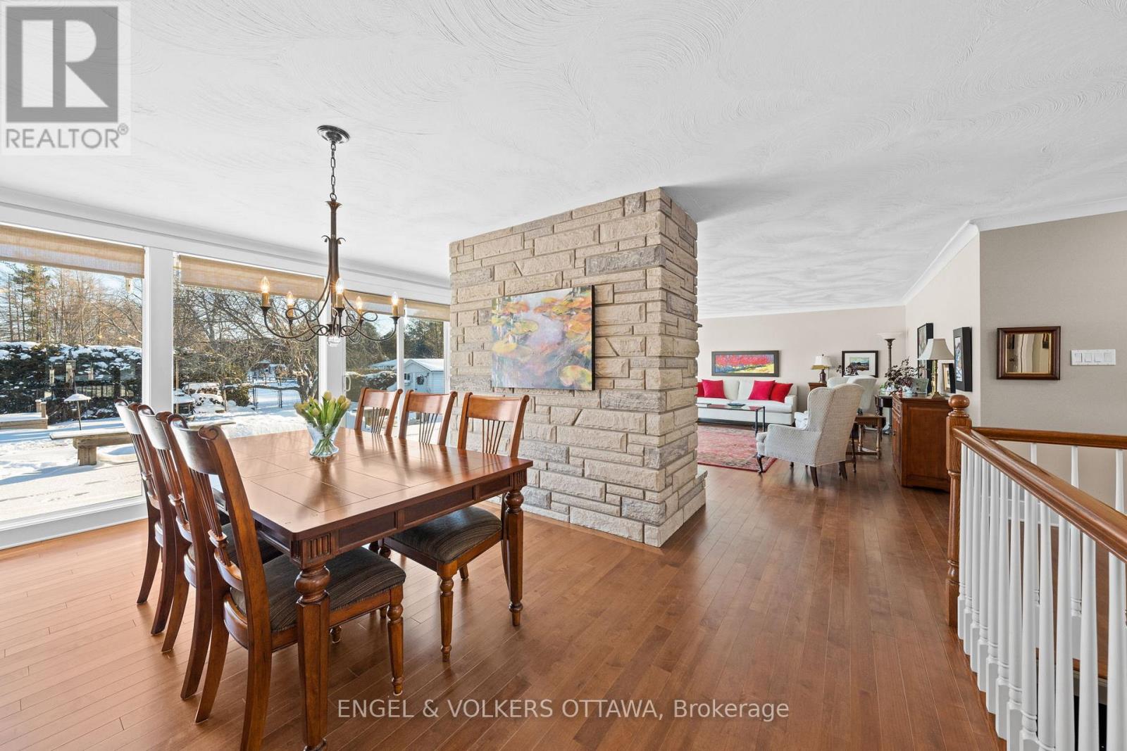 1304 Fairway Drive, Ottawa, Ontario  K4M 1B3 - Photo 10 - X12744858