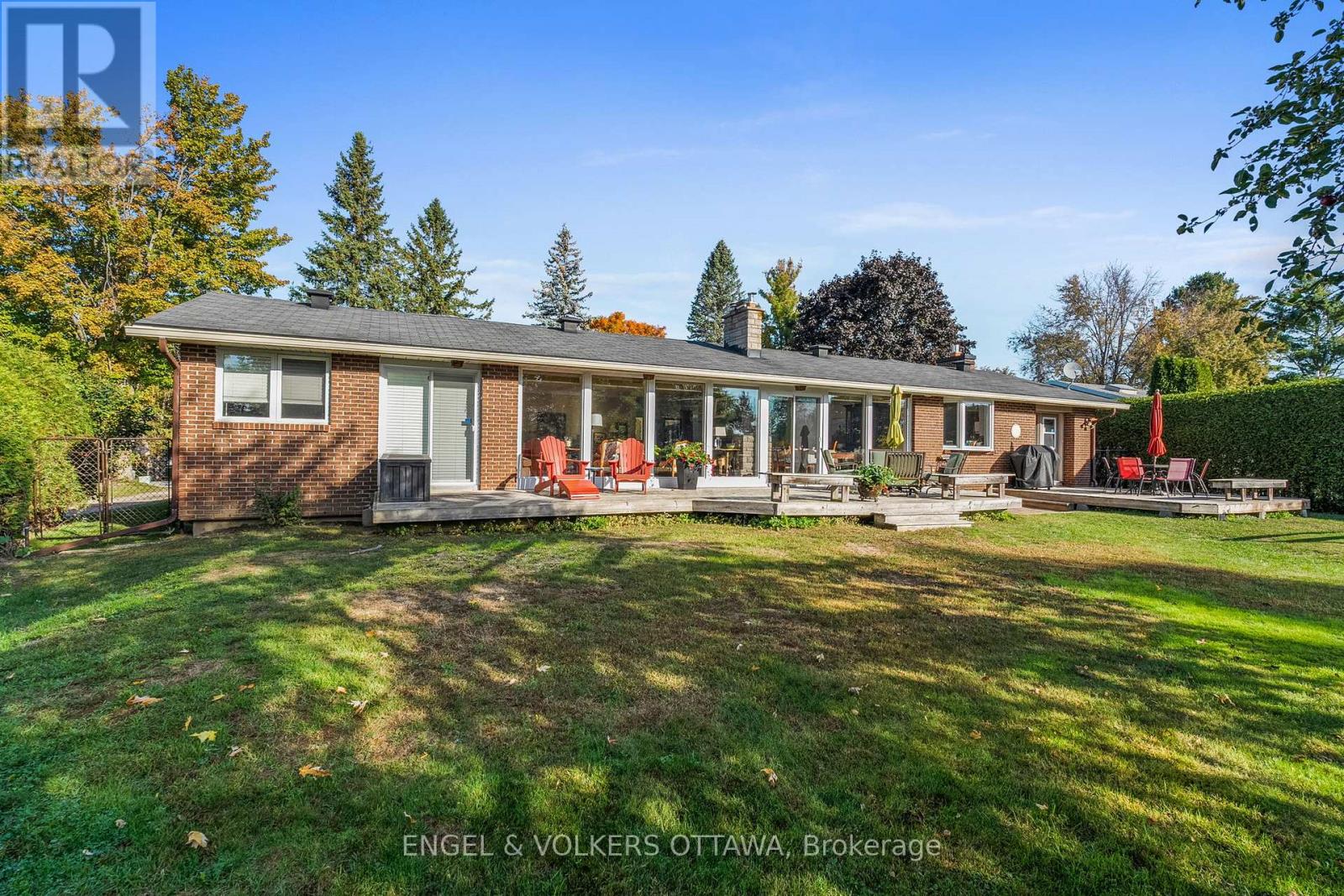 1304 Fairway Drive, Ottawa, Ontario  K4M 1B3 - Photo 42 - X12744858