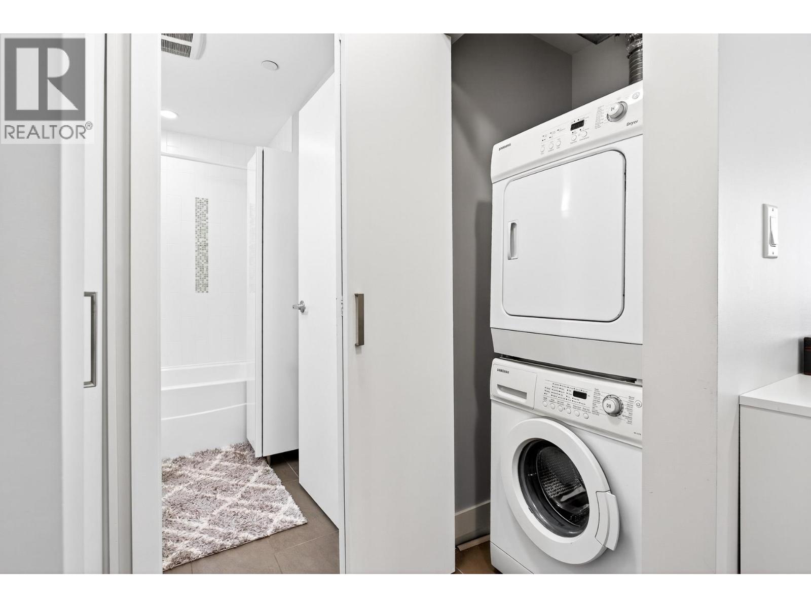 409 2957 Glen Drive, Coquitlam, British Columbia  V3B 0B5 - Photo 25 - R3085114