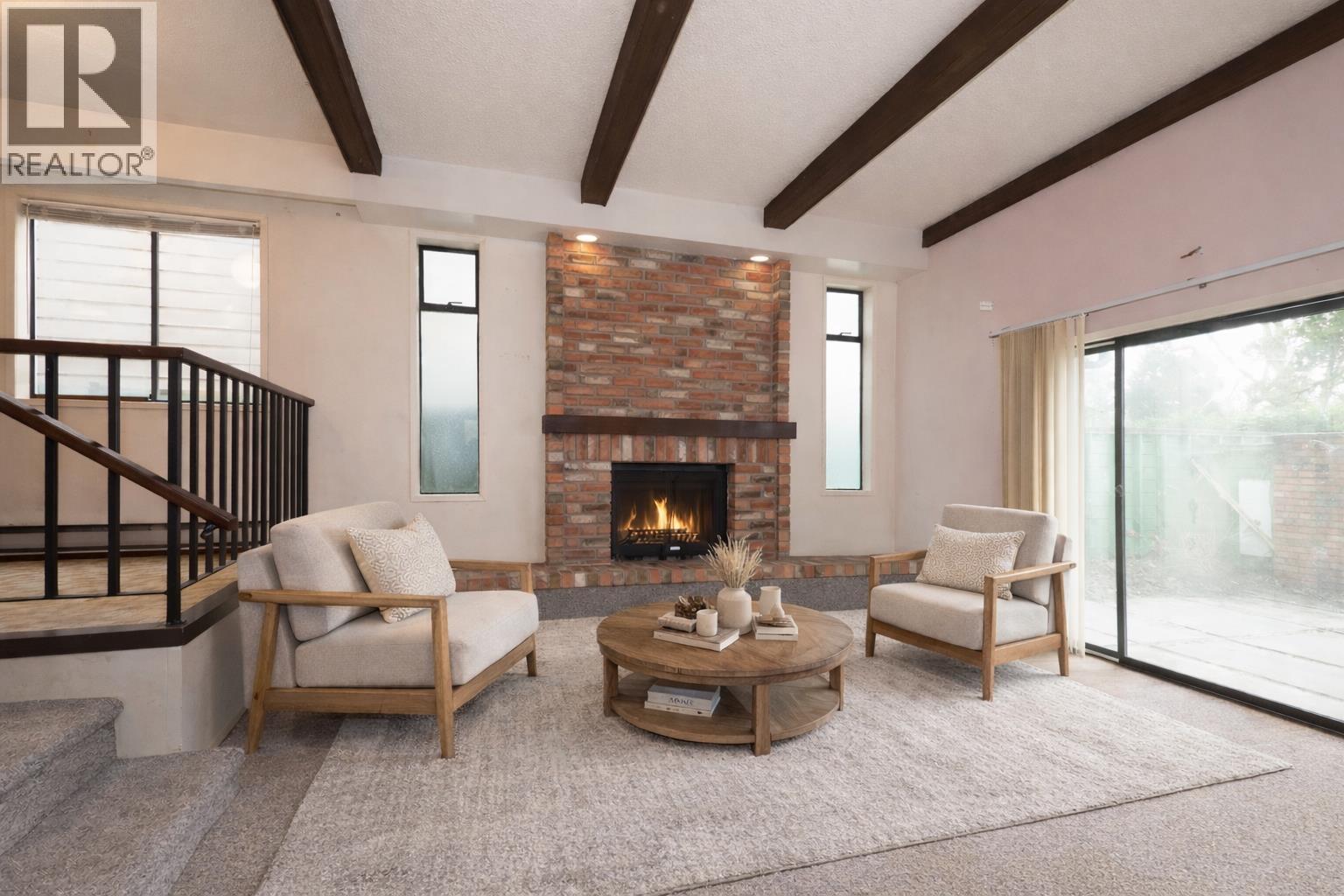 Listing Picture 14 of 40 : 3812 W 24TH AVENUE, Vancouver / 溫哥華 - 魯藝地產 Yvonne Lu Group - MLS Medallion Club Member