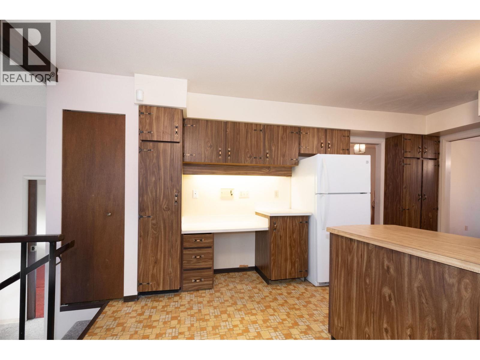 Listing Picture 12 of 40 : 3812 W 24TH AVENUE, Vancouver / 溫哥華 - 魯藝地產 Yvonne Lu Group - MLS Medallion Club Member