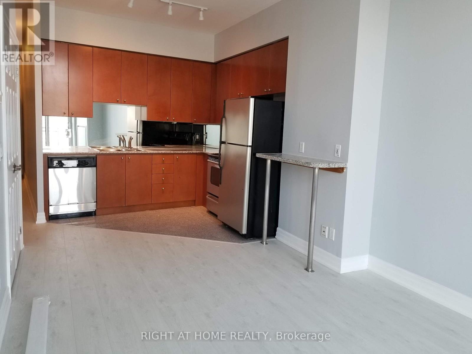 Ph207 - 8 Scollard Street, Toronto, Ontario  M5R 1M2 - Photo 10 - C12744832