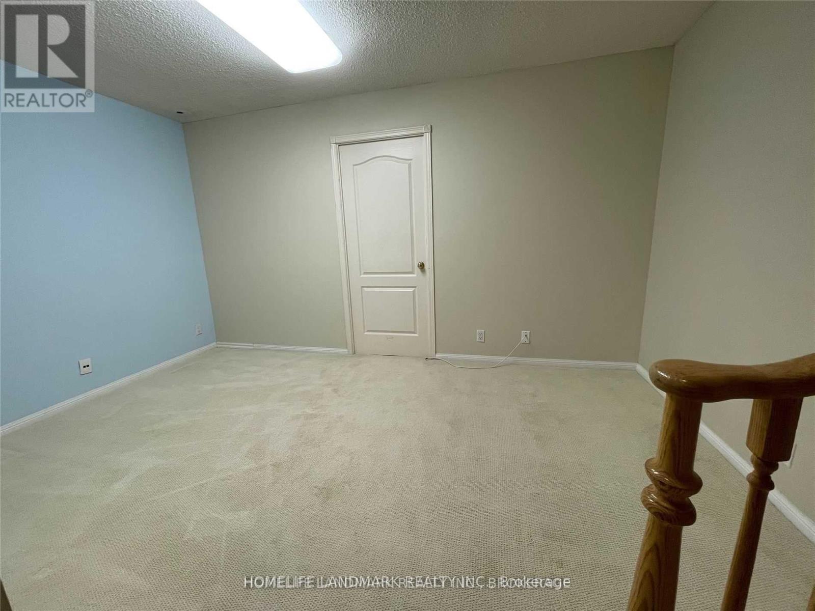 1002 - 28 Sommerset Way, Toronto, Ontario  M2N 6W7 - Photo 9 - C12646338