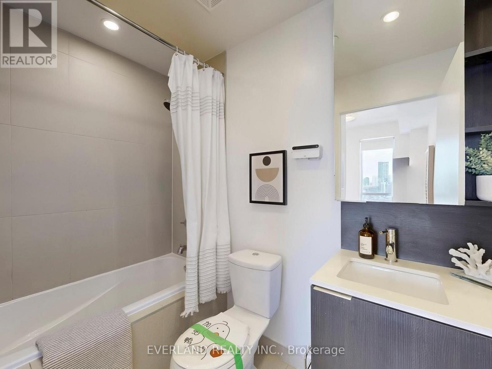 2108 - 55 Regent Park Boulevard, Toronto, Ontario M5A 0C2 - Photo 22 - C12744092