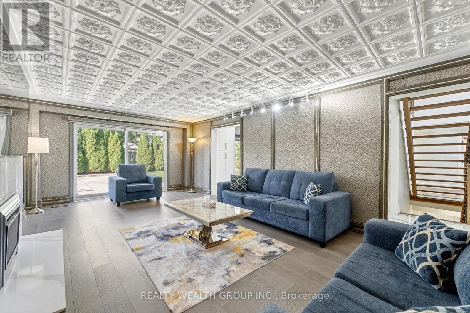 32 Colton Crescent S, Vaughan, Ontario  L4L 3L7 - Photo 15 - N12744844