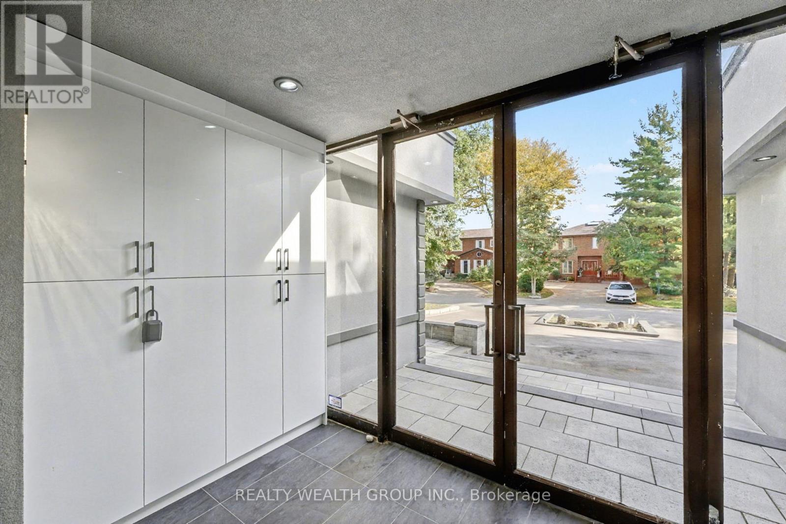 32 Colton Crescent S, Vaughan, Ontario  L4L 3L7 - Photo 41 - N12744844