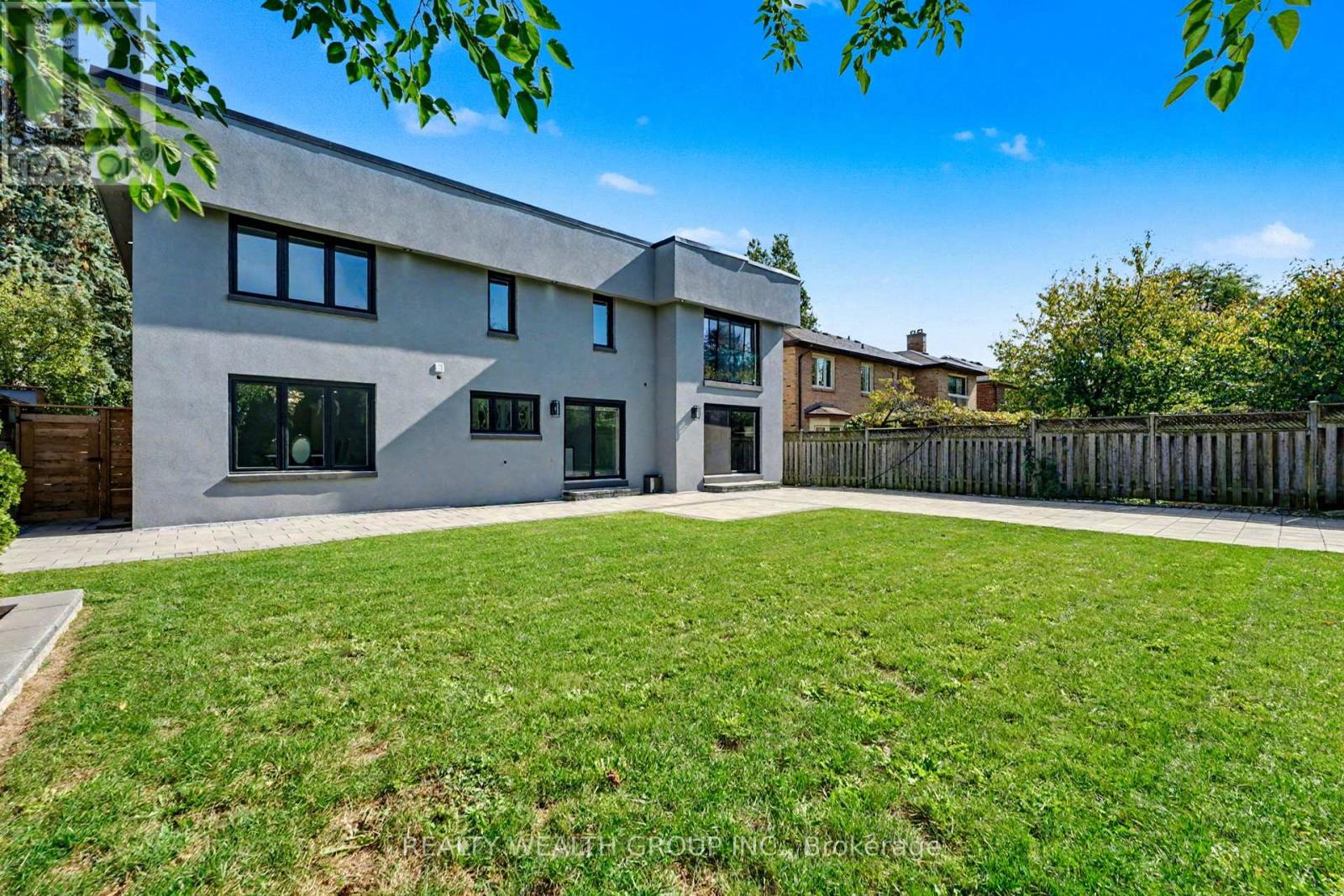 32 Colton Crescent S, Vaughan, Ontario  L4L 3L7 - Photo 45 - N12744844