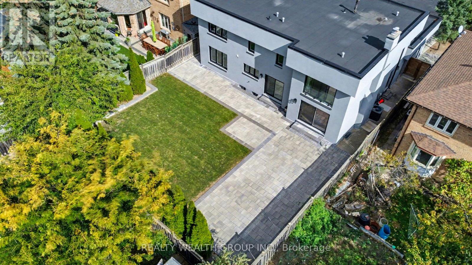 32 Colton Crescent S, Vaughan, Ontario  L4L 3L7 - Photo 46 - N12744844