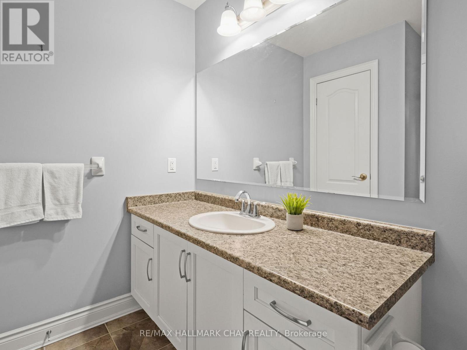 190 Ridge Way, New Tecumseth, Ontario  L9R 0H3 - Photo 19 - N12744856