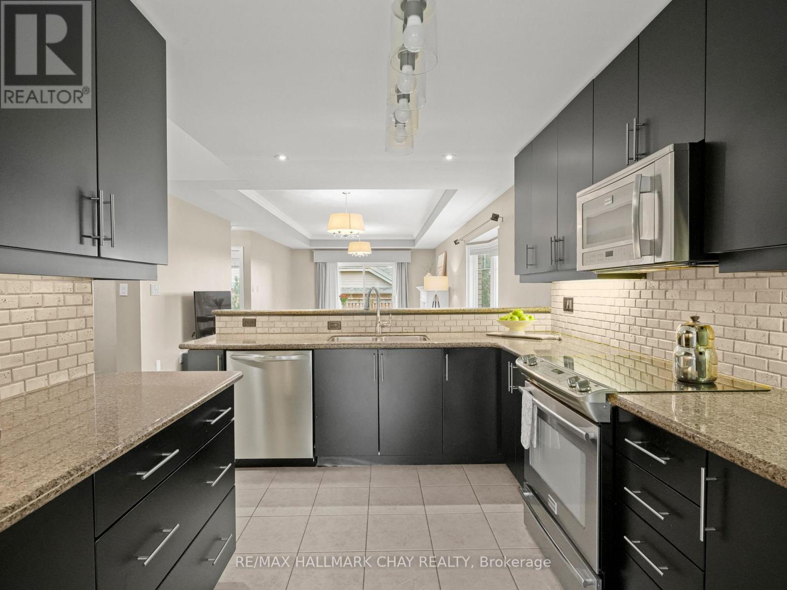 190 Ridge Way, New Tecumseth, Ontario  L9R 0H3 - Photo 6 - N12744856