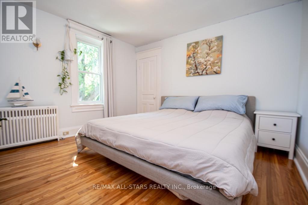 25 Louisa Street, Kawartha Lakes, Ontario  K0M 1N0 - Photo 20 - X12403183