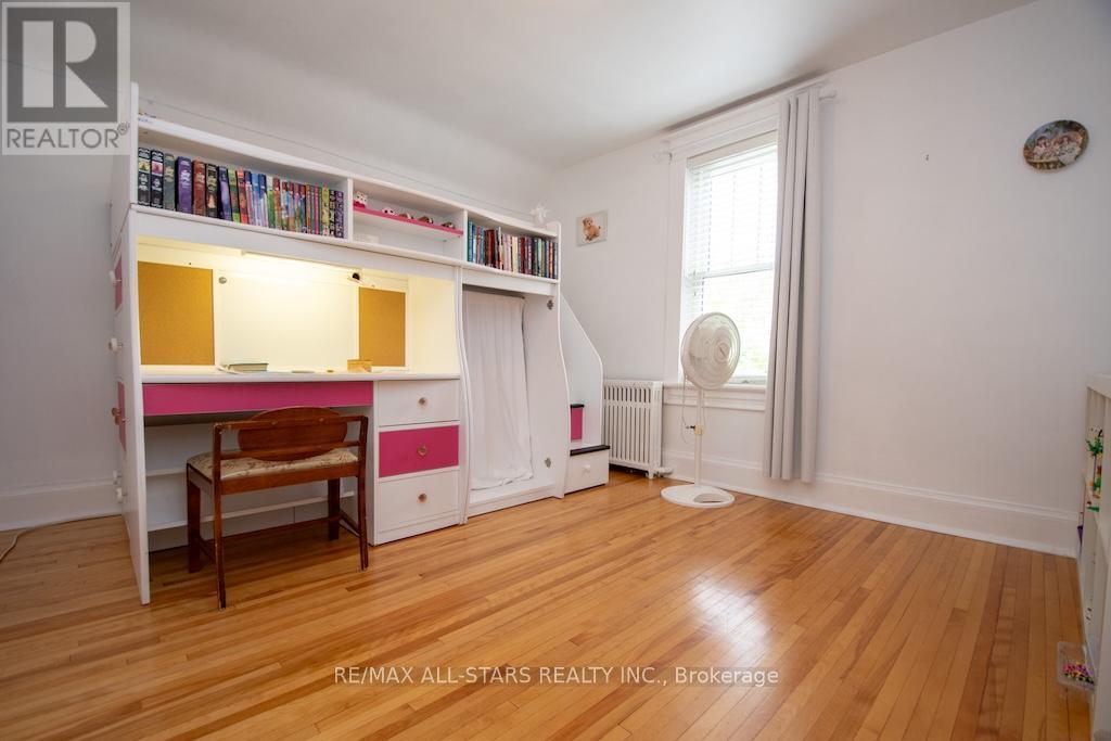 25 Louisa Street, Kawartha Lakes, Ontario  K0M 1N0 - Photo 24 - X12403183