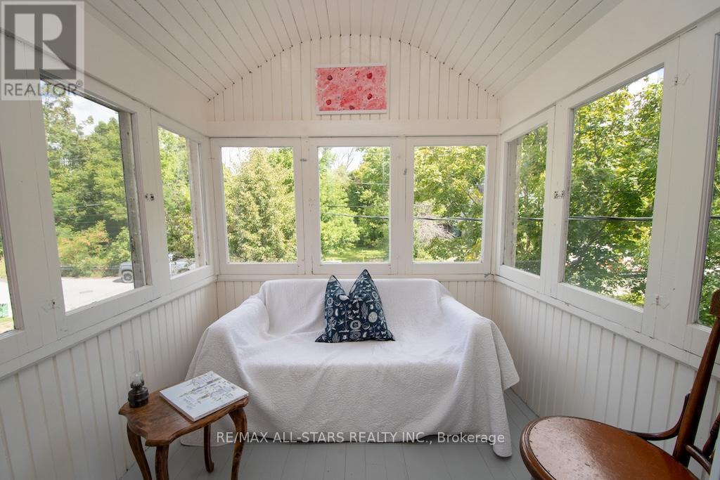 25 Louisa Street, Kawartha Lakes, Ontario  K0M 1N0 - Photo 29 - X12403183