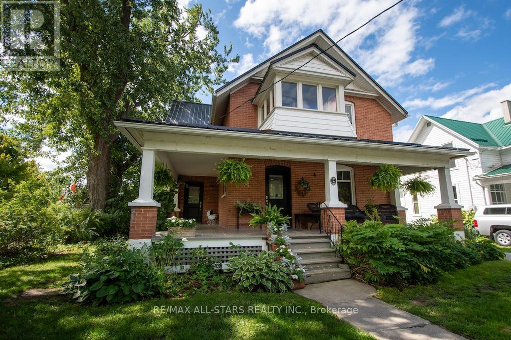 25 Louisa Street, Kawartha Lakes, Ontario  K0M 1N0 - Photo 39 - X12403183