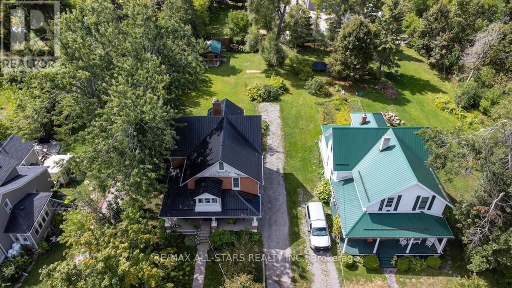 25 Louisa Street, Kawartha Lakes, Ontario  K0M 1N0 - Photo 36 - X12403183