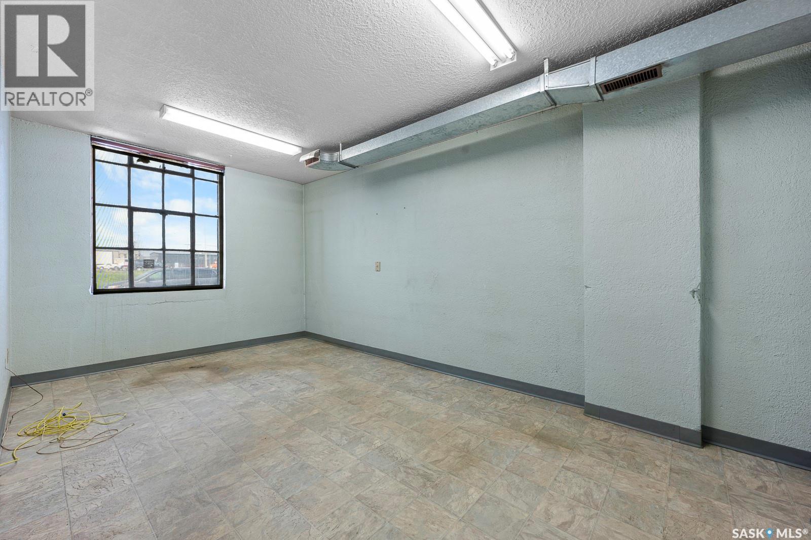 1665-1671 St John Street, Regina, Saskatchewan  S4P 1R6 - Photo 2 - SK012983